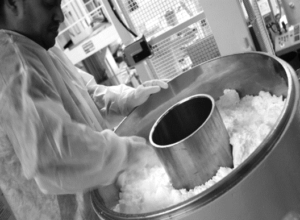 moulage ptfe pur et charge industrie pharmaceutique medicale agroalimentaire laboratoire et cosmetique Fluor One Vernouillet